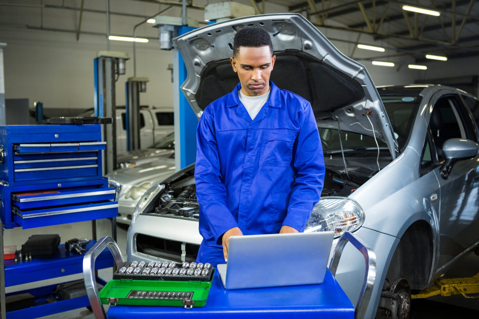 Automotive component production and inspection at Amsol Industries
